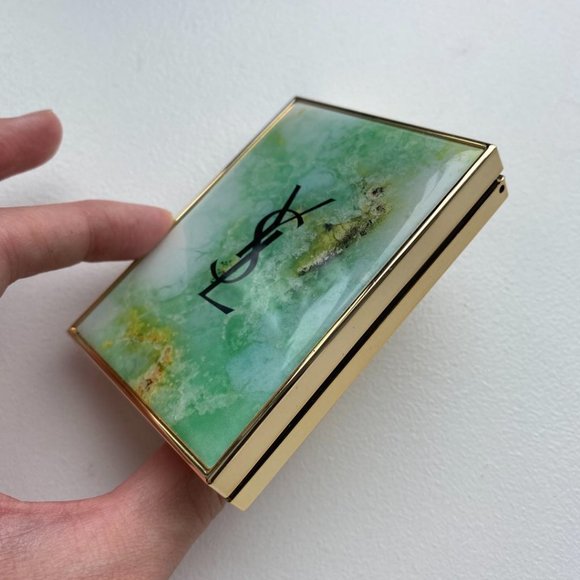 Limited Edition YSL Eyeshadow Boho Stone Collection - Picture 4 of 9